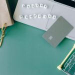 Gambar ilustrasi tentang perbedaan antara SSL gratis dan berbayar untuk meningkatkan keamanan transaksi online di situs e-commerce